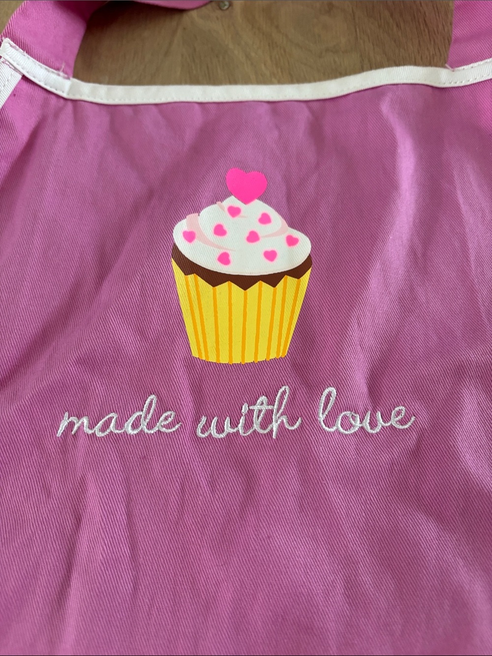 Apron - Picture 2 of 3